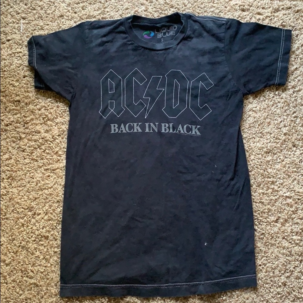 Graphic T